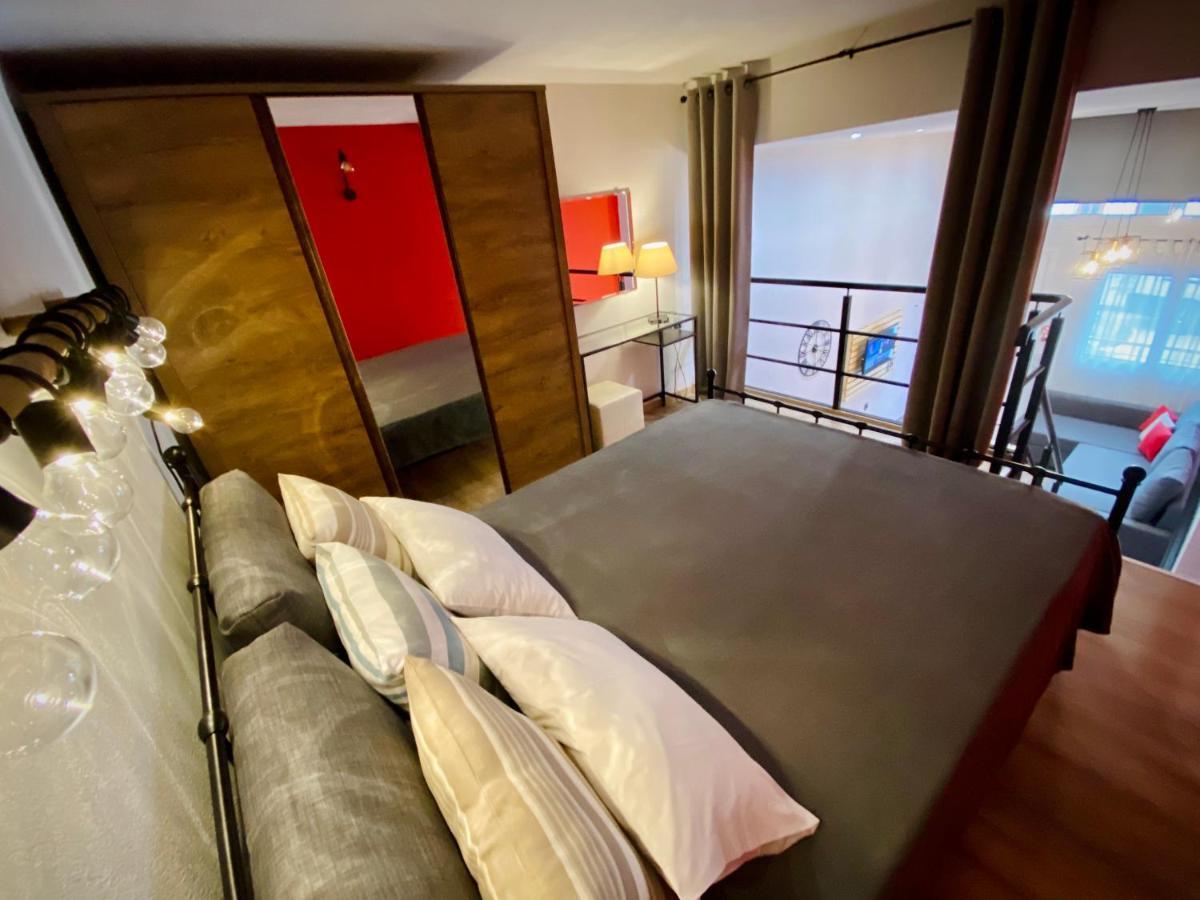 شقة 48 Downtown Lofts Néa Péramos المظهر الخارجي الصورة