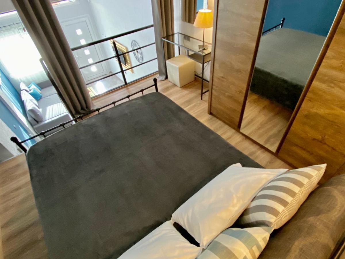 شقة 48 Downtown Lofts Néa Péramos المظهر الخارجي الصورة