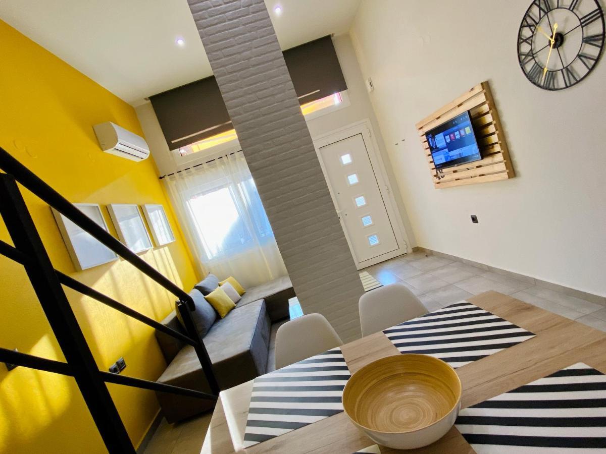 شقة 48 Downtown Lofts Néa Péramos المظهر الخارجي الصورة