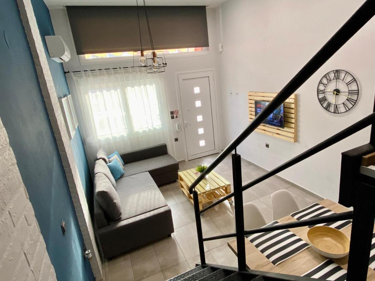 شقة 48 Downtown Lofts Néa Péramos المظهر الخارجي الصورة