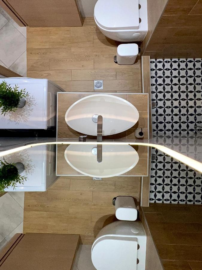 شقة 48 Downtown Lofts Néa Péramos المظهر الخارجي الصورة