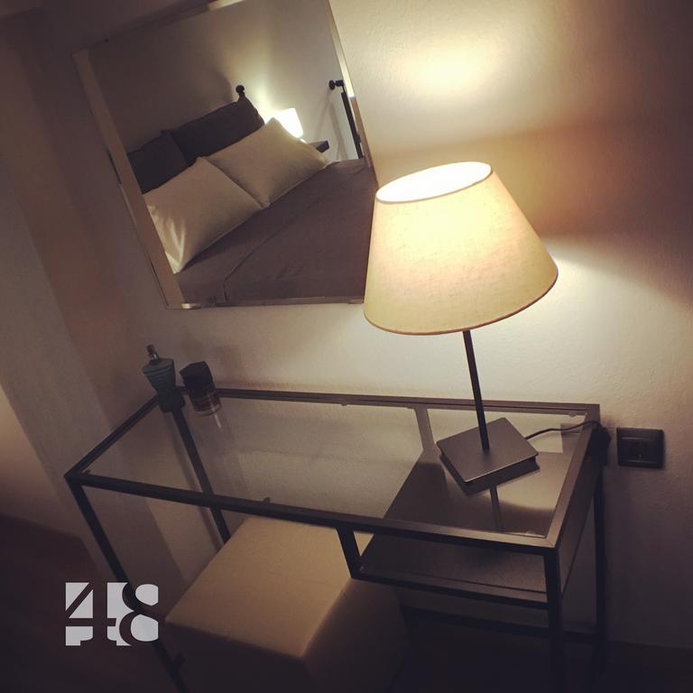 شقة 48 Downtown Lofts Néa Péramos المظهر الخارجي الصورة