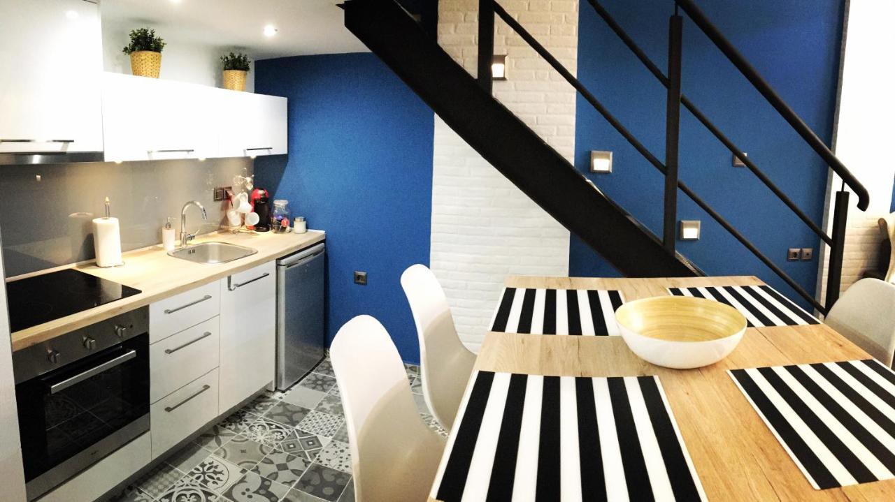 شقة 48 Downtown Lofts Néa Péramos المظهر الخارجي الصورة