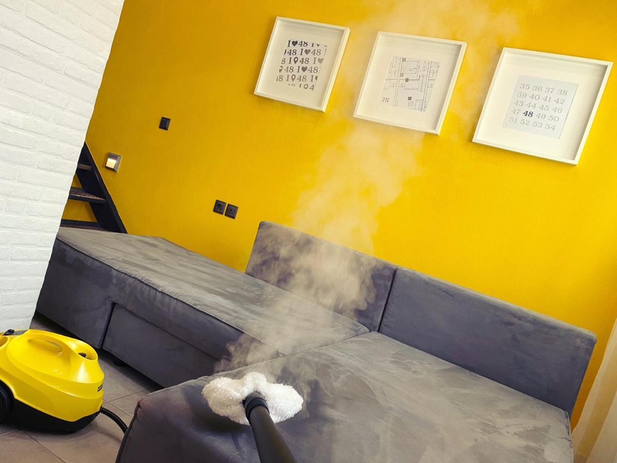 شقة 48 Downtown Lofts Néa Péramos المظهر الخارجي الصورة